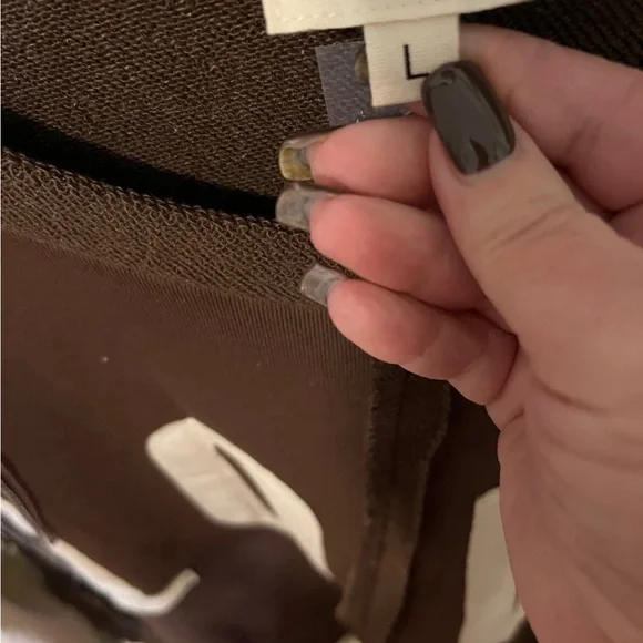 POL Brown and Cream Love Sweatshirt - Picture 2 of 8